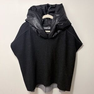 Luukaa Charcoal Gray Hooded Poncho